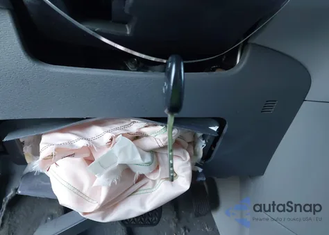 2017 Toyota Sienna Le 8 Passenger from USA, damaged, VIN 5TDKZ3DC7HS798123